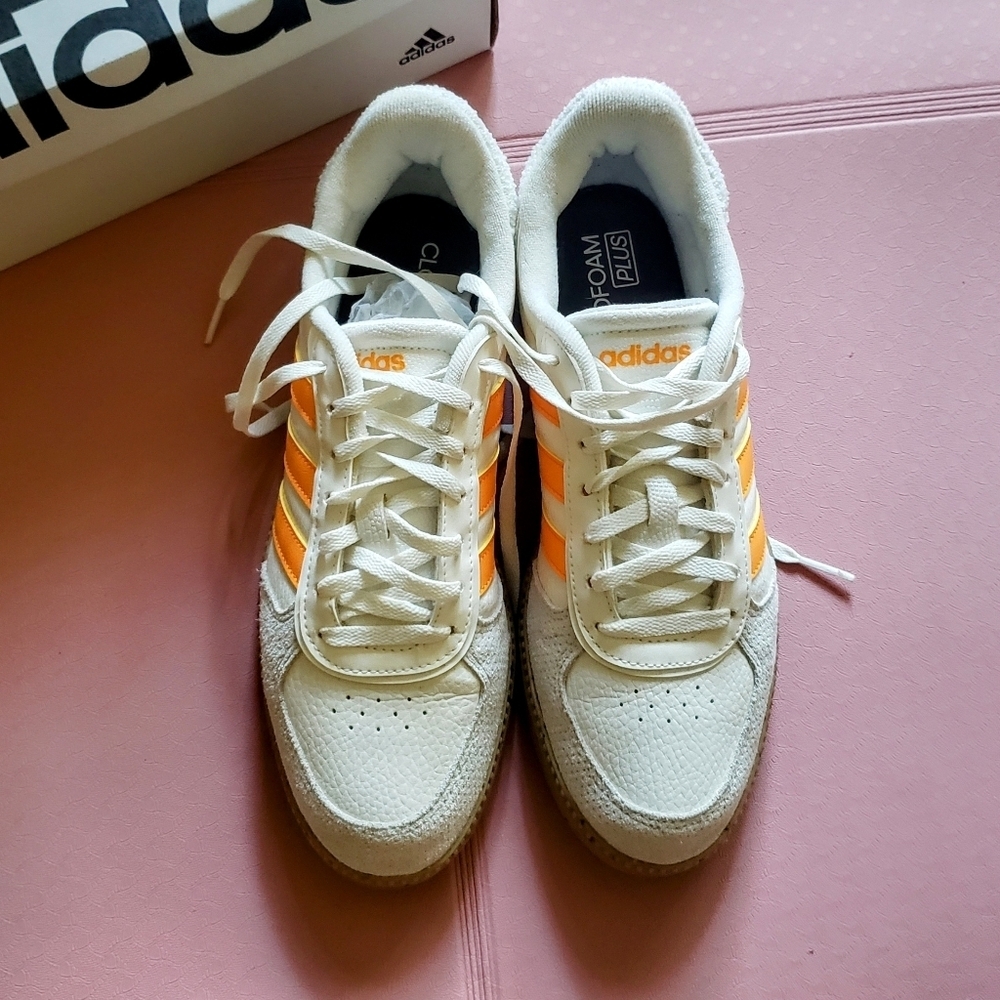 Adidas Breaknet Sleek Sneakers Women’s 8.5 White Orange - New in Box Low Top - Picture 4 of 8